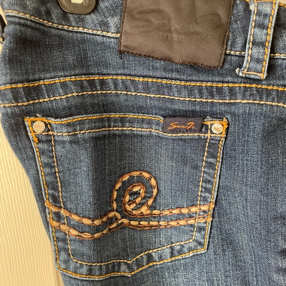 Seven7 Premium Blue Jeans - Picture 9 of 16